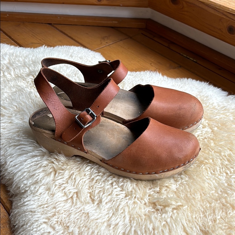 Lotta from Stockholm Leather Clogs